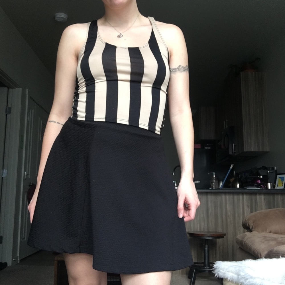 Razor back tank
